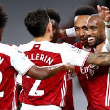 Navijači Arsenala vraćaju se prvi put